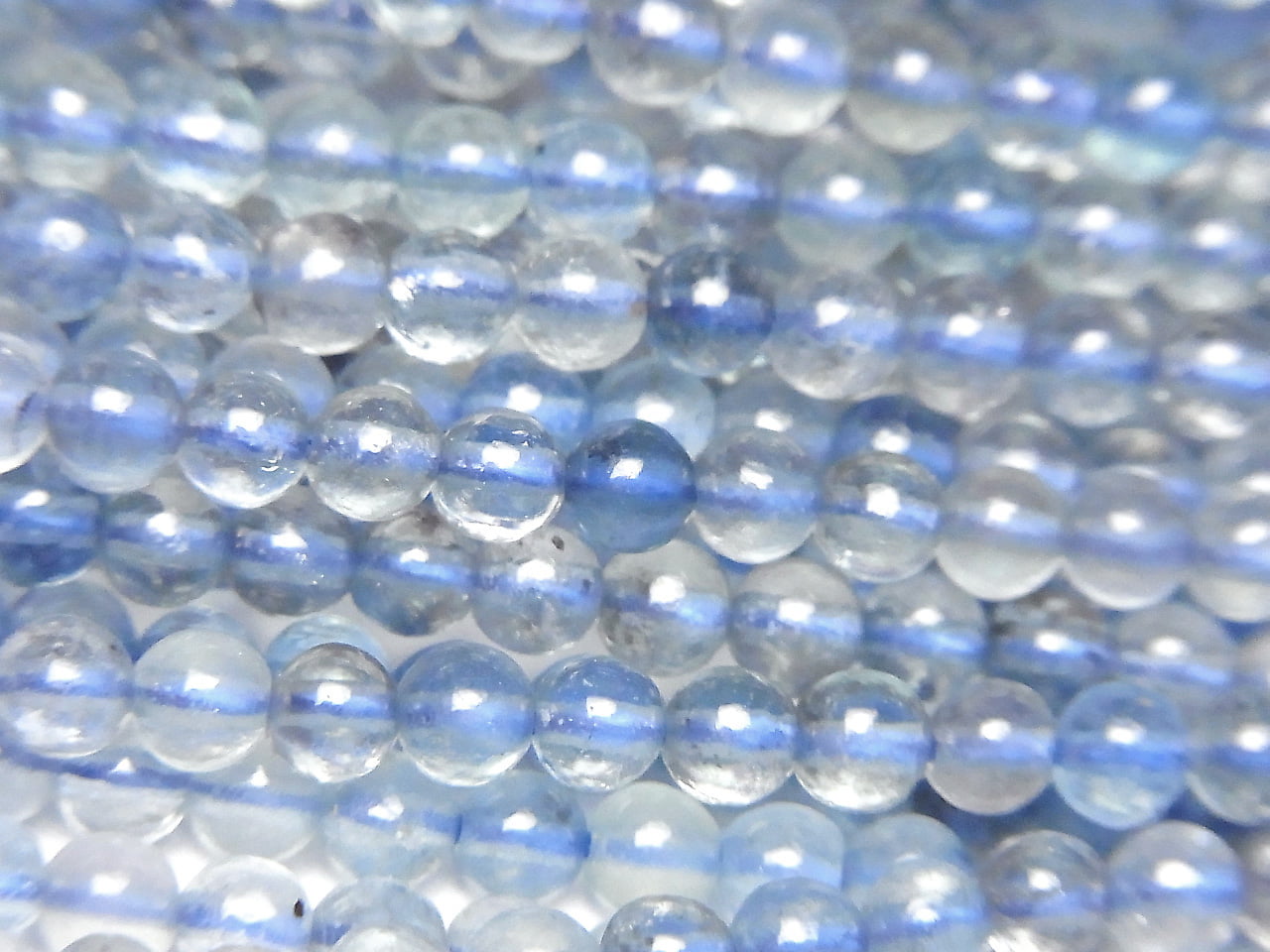 Deep Blue Aquamarine AA++ Round 4mm half or 1strand beads (aprx.15inch/36cm)