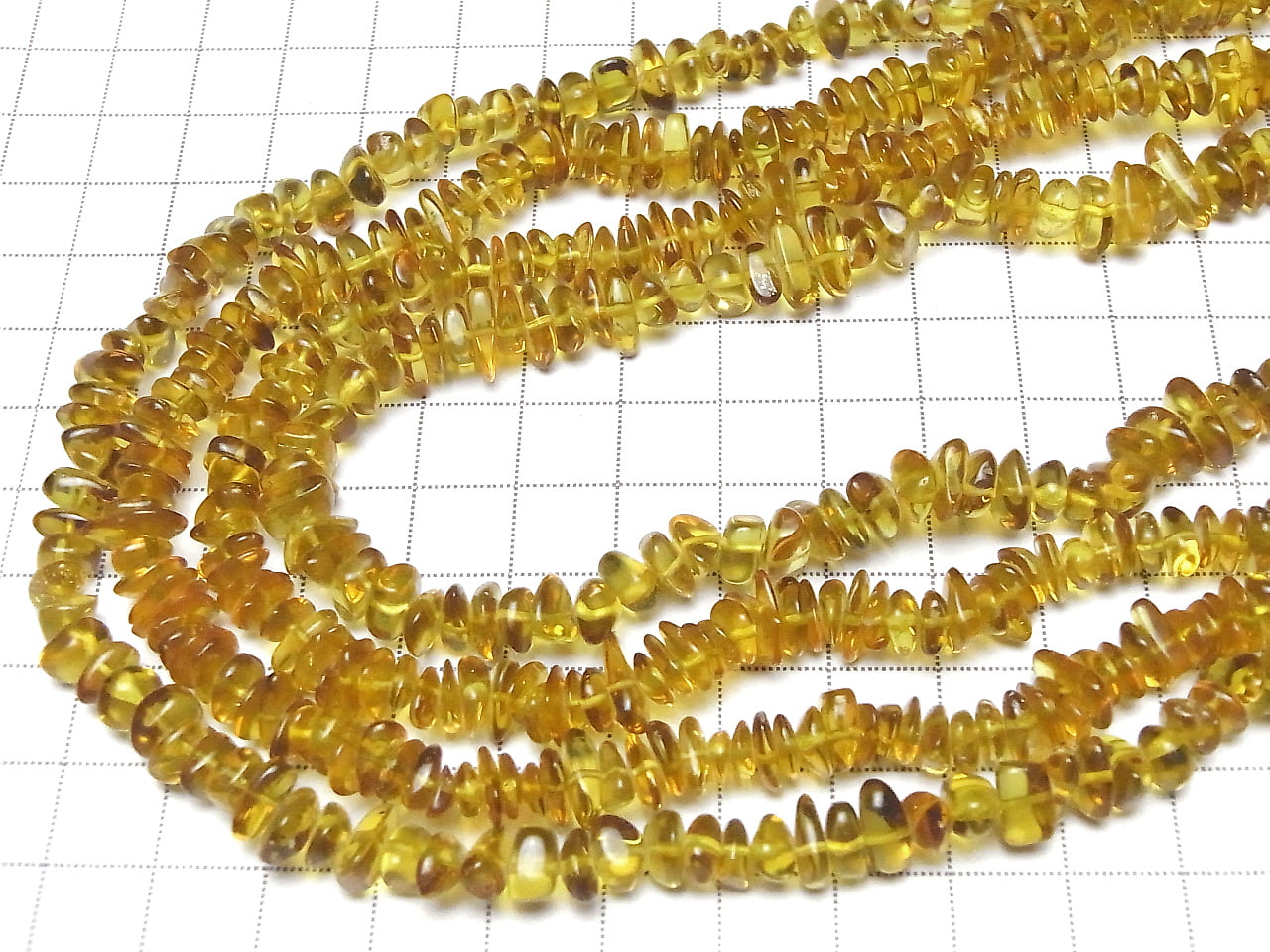 Yellow Green Amber AAA Small Nugget (Chips) 1/4 or 1strand beads (aprx.15 inch / 38 cm)