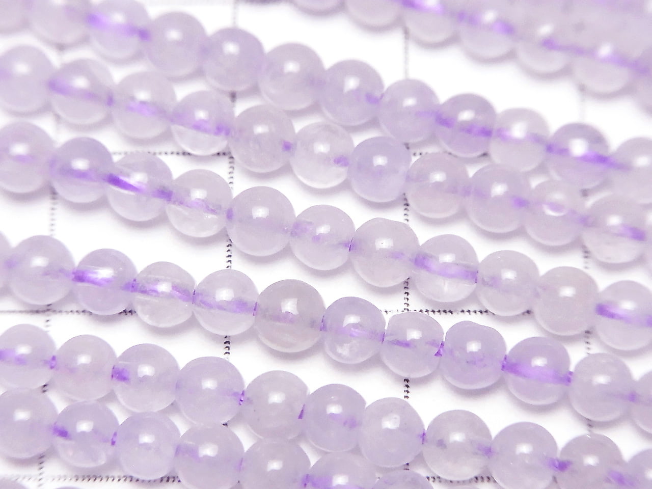 Lavender Amethyst AA++ Round 4mm 1strand beads (aprx.15inch / 38cm)