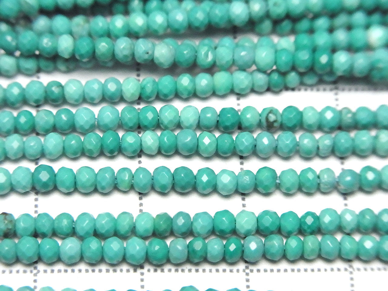 High Quality! Magnesite Turquoise Faceted Button Rondelle 2.5x2.5x1.5mm [Green] 1strand beads (aprx.15inch/36cm)