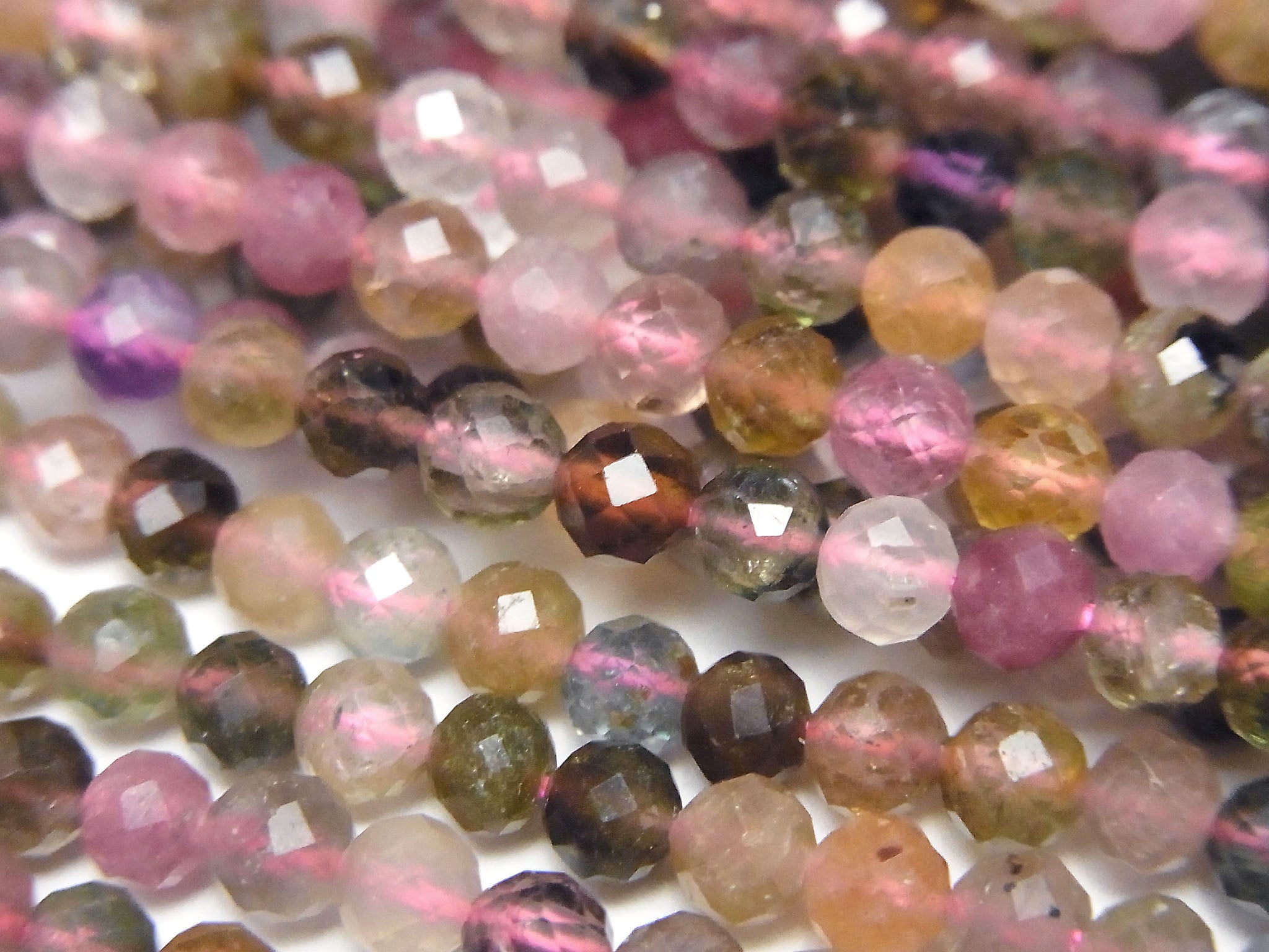 High Quality! Multicolor Tourmaline AA++ Faceted Round 4mm 1strand beads (approx. 15 inches/36 cm)