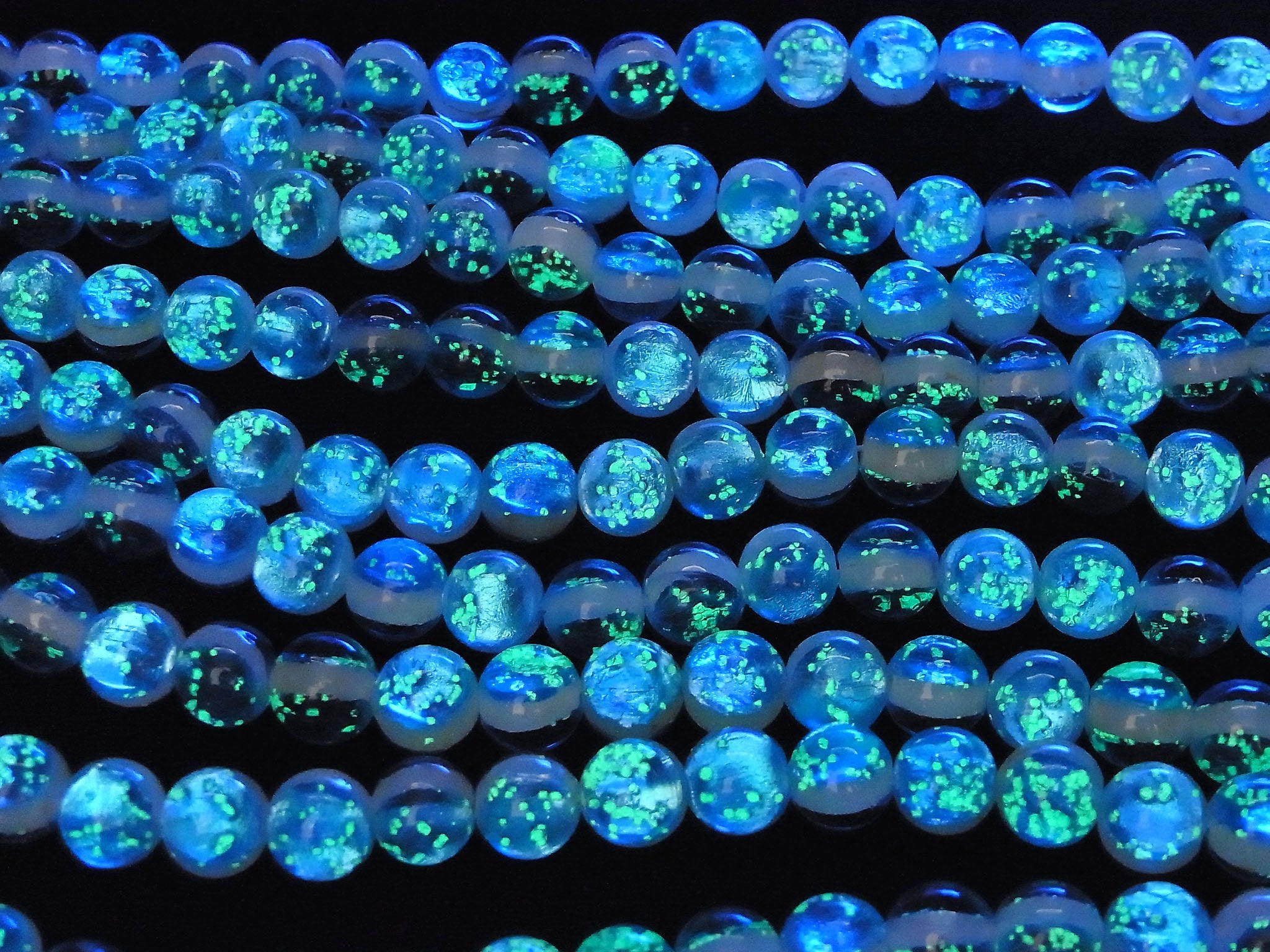 琉璃圓珠 10mm [帕納利藍/夜光款] 1/4 或 1串珠 (約 15 英寸/36 公分)