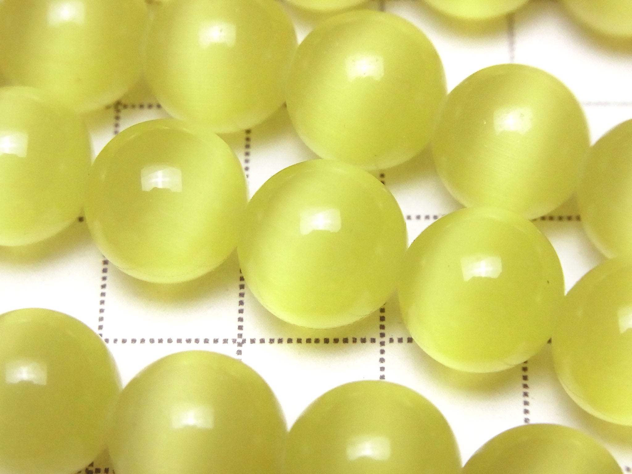 Lemon yellow color Cat's Eye Round 12mm 1strand beads (aprx.14inch/34cm)