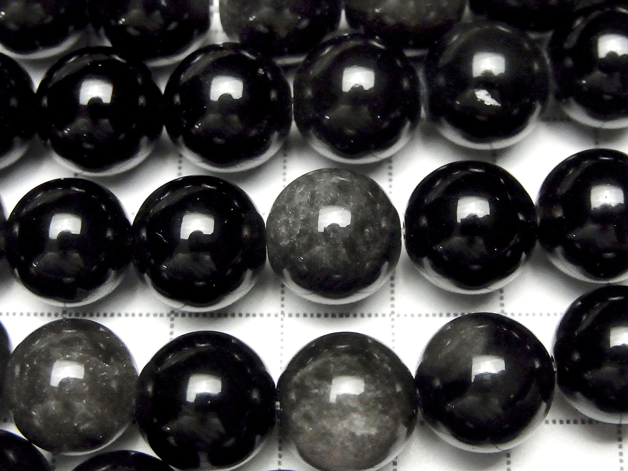 1strand $7.79! Silver Sheen Obsidian AAA Round 12mm 1strand beads (aprx.15inch / 36cm)