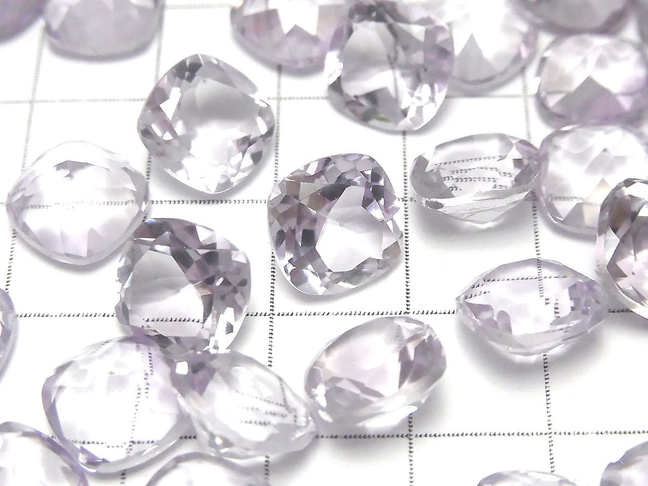 Améthyste de haute qualité AAA Pierre précieuse carrée à facettes 10x10mm 3 pièces