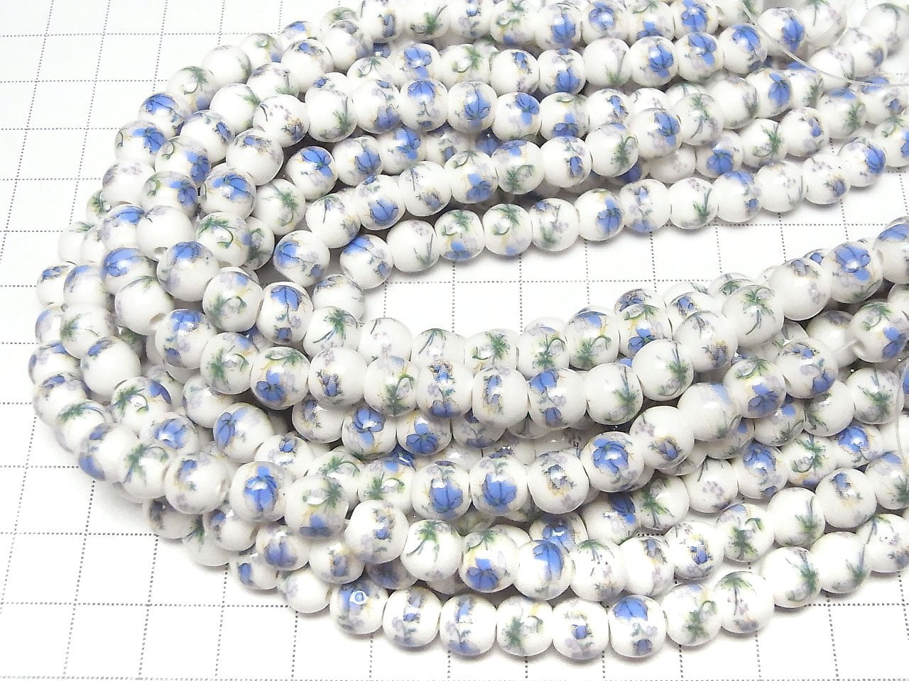 Perles en céramique rondes 8mm [Motif floral/Bleu] 1 fil de perles (env. 30,5cm/29cm)