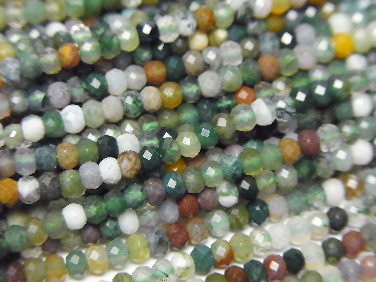 Haute qualité ! Perles rondelles facettées en pierre de sang, bouton 3x3x2.5mm, 1 fil (environ 15 pouces/36 cm)