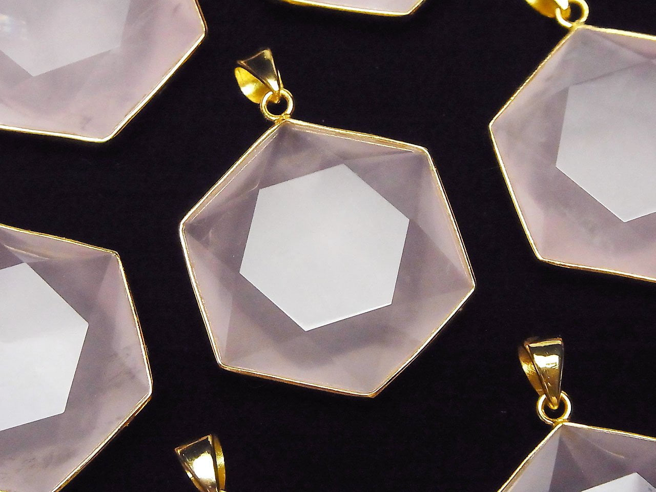 Quartz Rose AAA - Pendentif Hexagramme 32x29mm Plaqué Or 18K 1 pièce