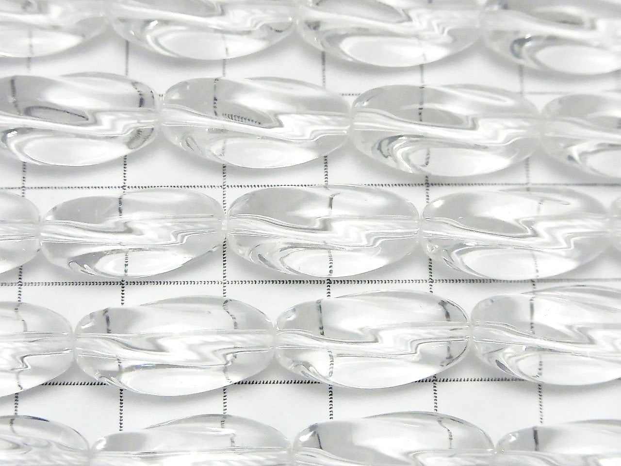 Cristal de quartz (quartz fondu) AAA perles torsadées à 3 facettes en forme de grain de riz 19x9x9mm 1 fil (environ 14 pouces/34 cm)