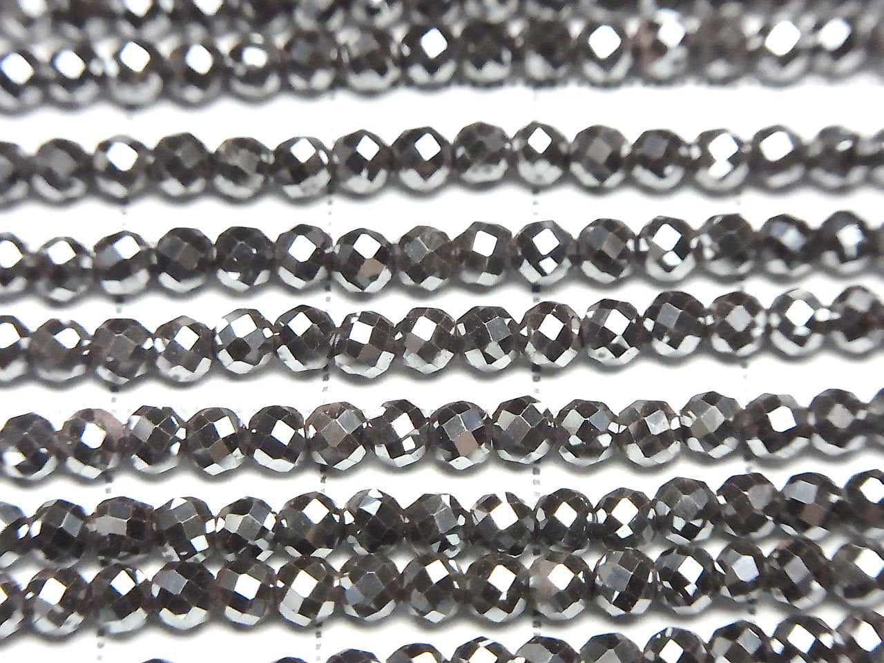 2 Stück $6.79! Hochwertig! Hämatit Facettierte Rund 3mm 1 Strang Perlen (ca. 15 Zoll / 38 cm)