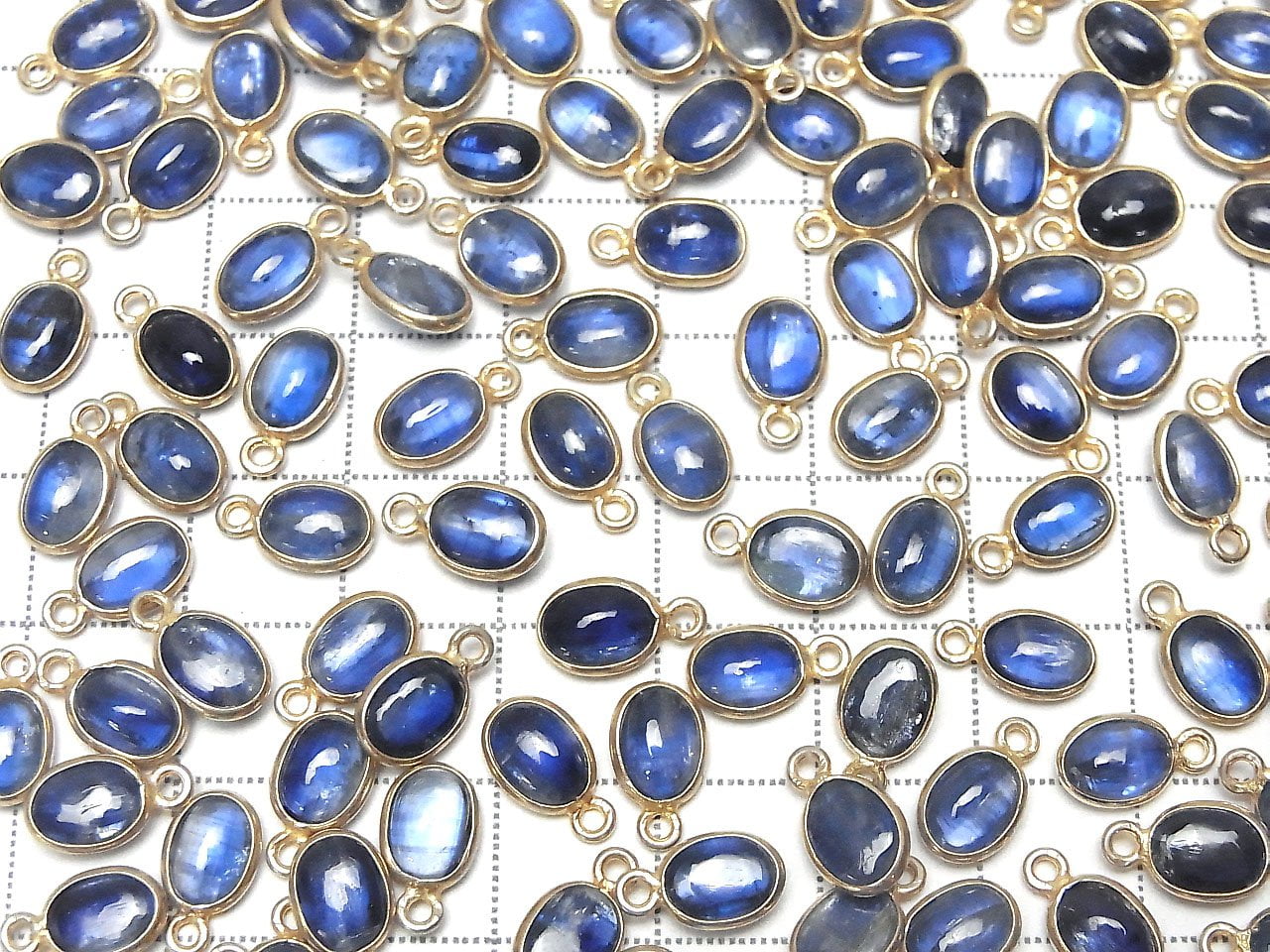 High Quality Kyanite AAA- Bezel Setting Oval 8x6mm 18KGP 2pcs