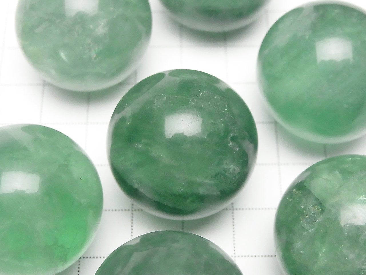 Grüner Fluorit AA++ Kugel rund 30mm 1 Stück