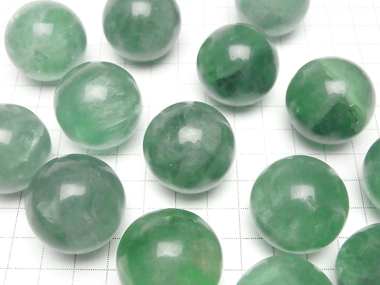 Green Fluorite AA++ Sphere Round 30mm 1pc