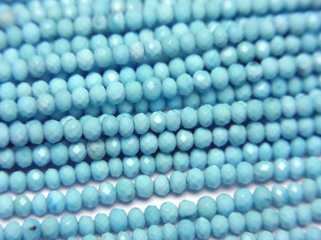 High Quality! Magnesite Turquoise Faceted Button Rondelle 2.5x2.5x1.5mm [Light Blue] 1strand beads (aprx.15inch/37cm)