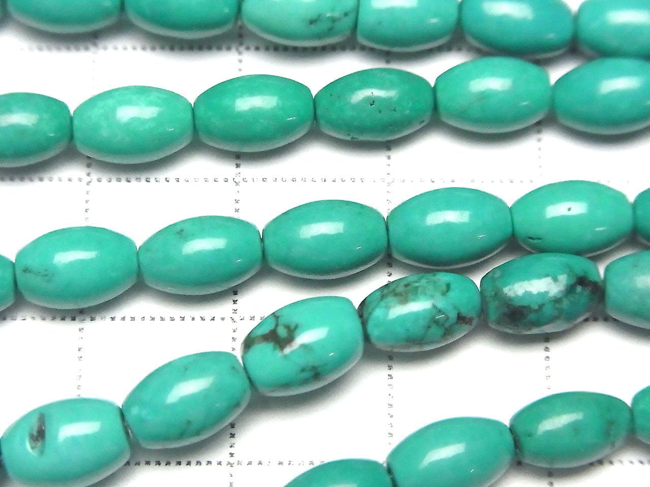 Magnesite Turquoise Rice 8x5x5mm 1strand beads (aprx.15inch/37cm)
