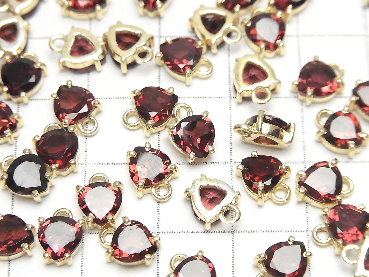 High Quality Mozambique Garnet AAA Bezel Setting Chestnut Faceted 6x6.5mm 18KGP 1pc