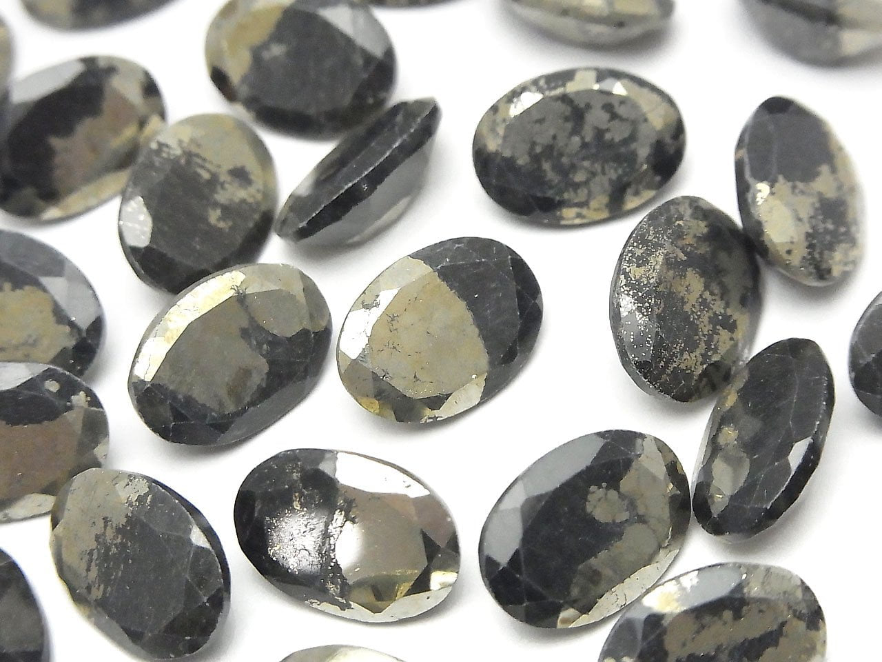 Matrix Pyrite Oval Faceted 14x10mm 2pcs