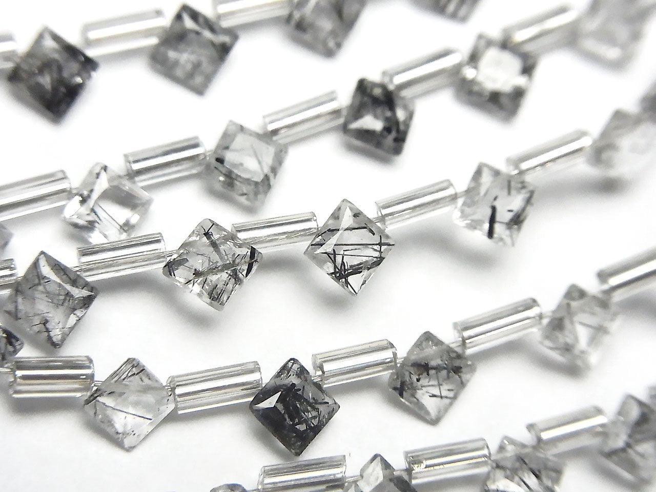 高品質碧璽髮晶 AAA 鑽石公主切割 5x5mm 1 串 (13顆)