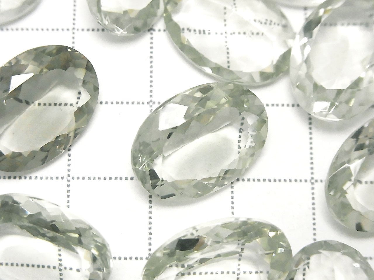 Hochwertiger grüner Amethyst AAA Ungebohrt Oval facettiert 18x13mm 2 Stück 15,99 $!