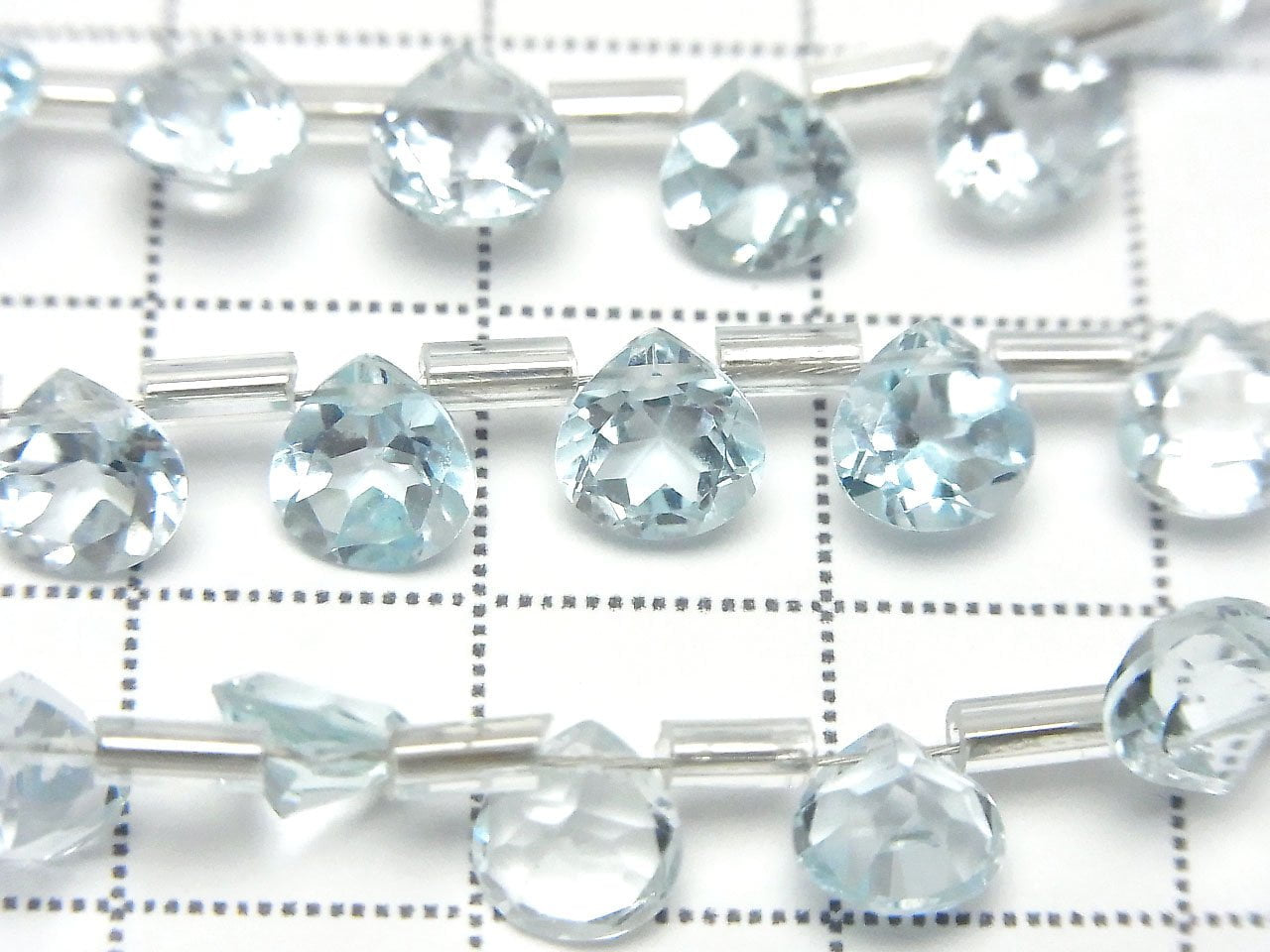 高品質天空藍拓帕石 AAA 馬眼刻面 6x6mm 半串或一串珠（18顆）