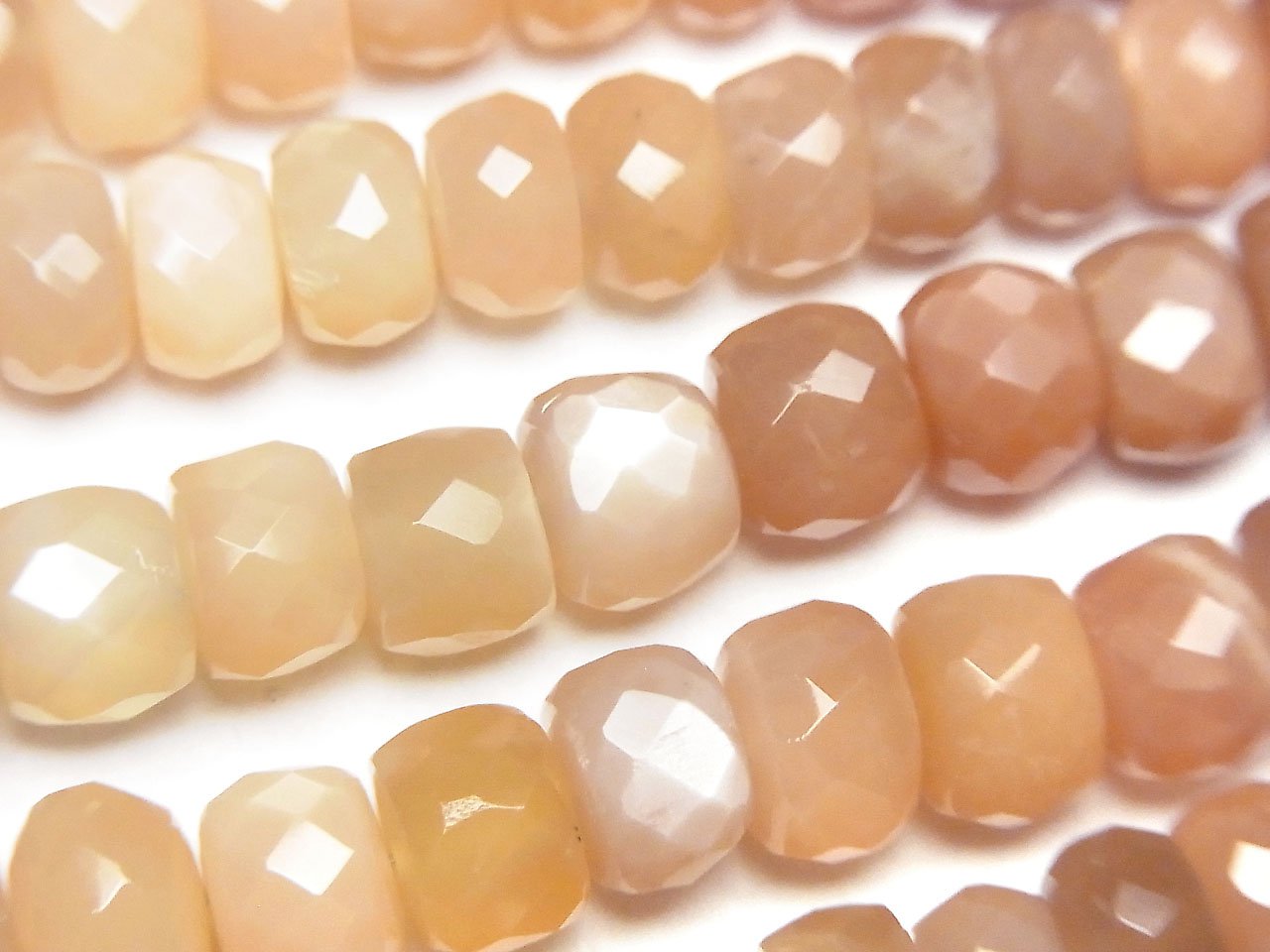 High Quality Orange Moonstone AAA - AAA- Faceted Button Rondelle Color gradation half or 1strand beads (aprx.7inch / 18 cm)