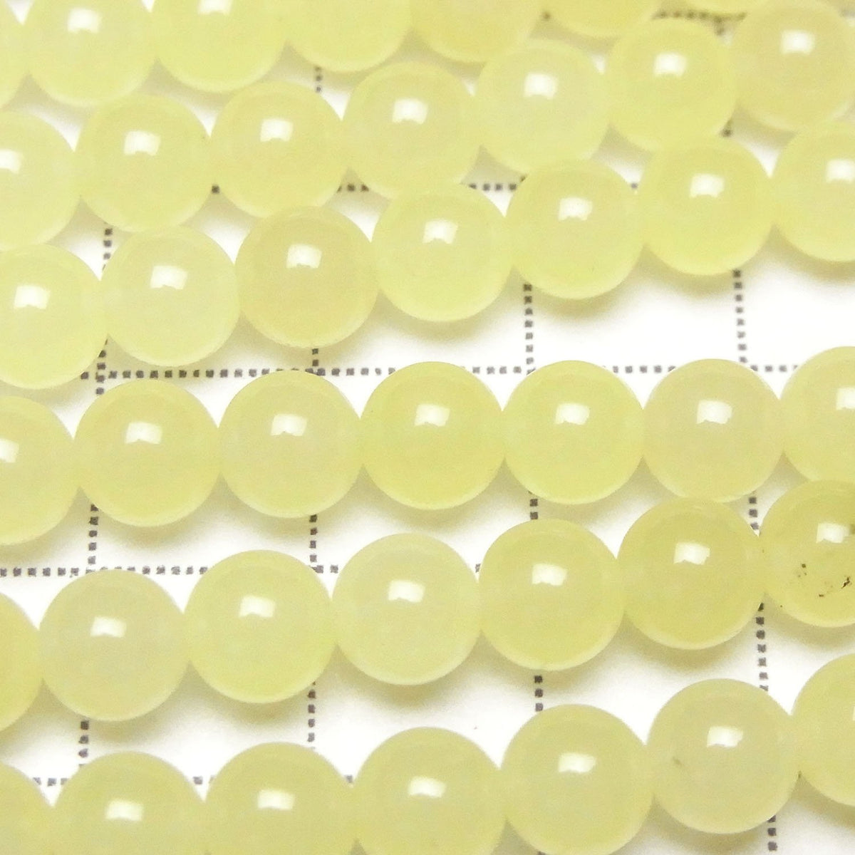 Pastel Yellow Color Jade Round 6mm 1strand beads (aprx.15inch / 35cm)