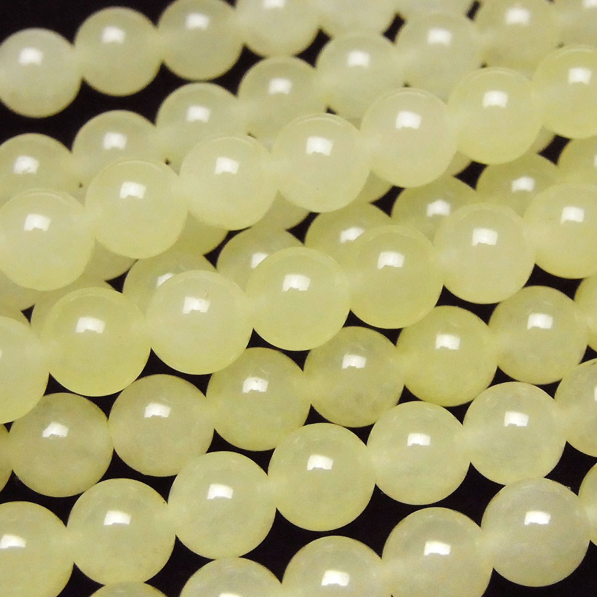 Pastel Yellow Color Jade Round 6mm 1strand beads (aprx.15inch / 35cm)