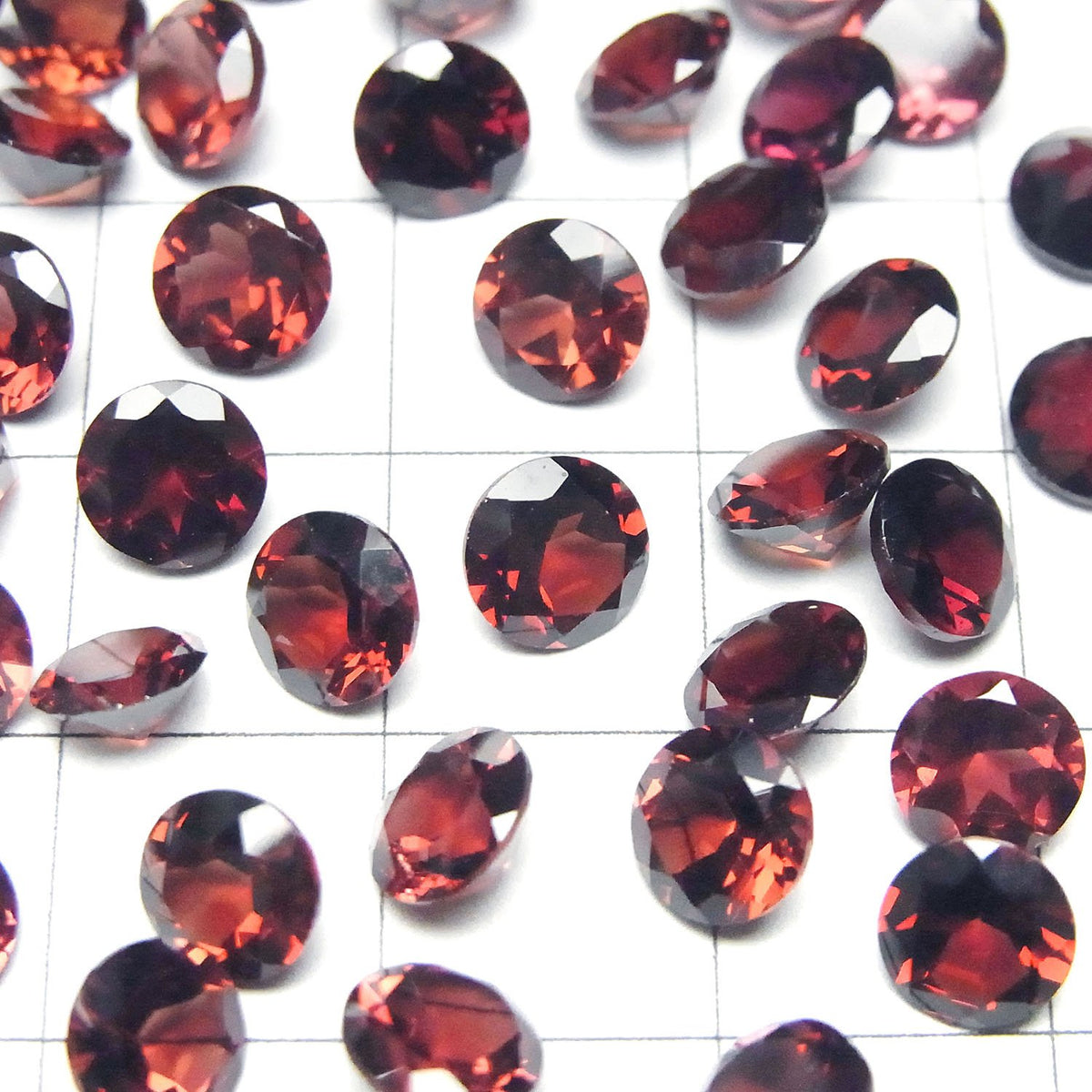 高品質石榴石 AAA 未鑽孔 明亮式切割 6x6x3mm 5顆 $6.79！