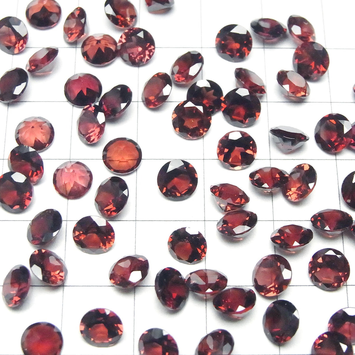 高品質石榴石 AAA 未鑽孔 明亮式切割 6x6x3mm 5顆 $6.79！