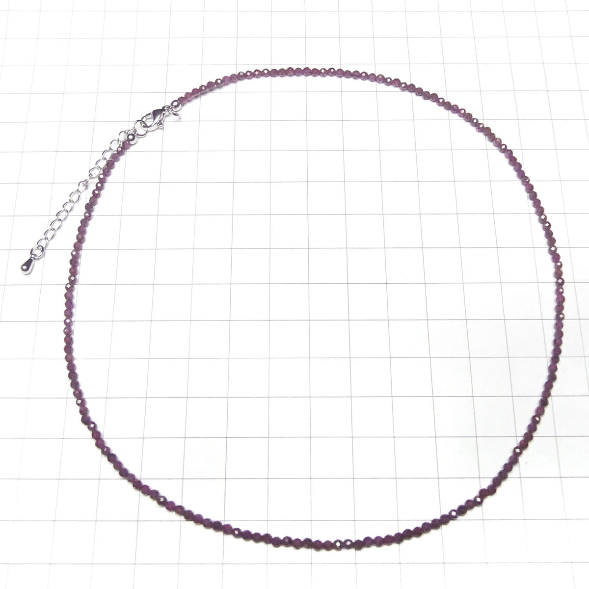 De haute qualité ! Collier en grenat indien rond à facettes AAA de 2 mm