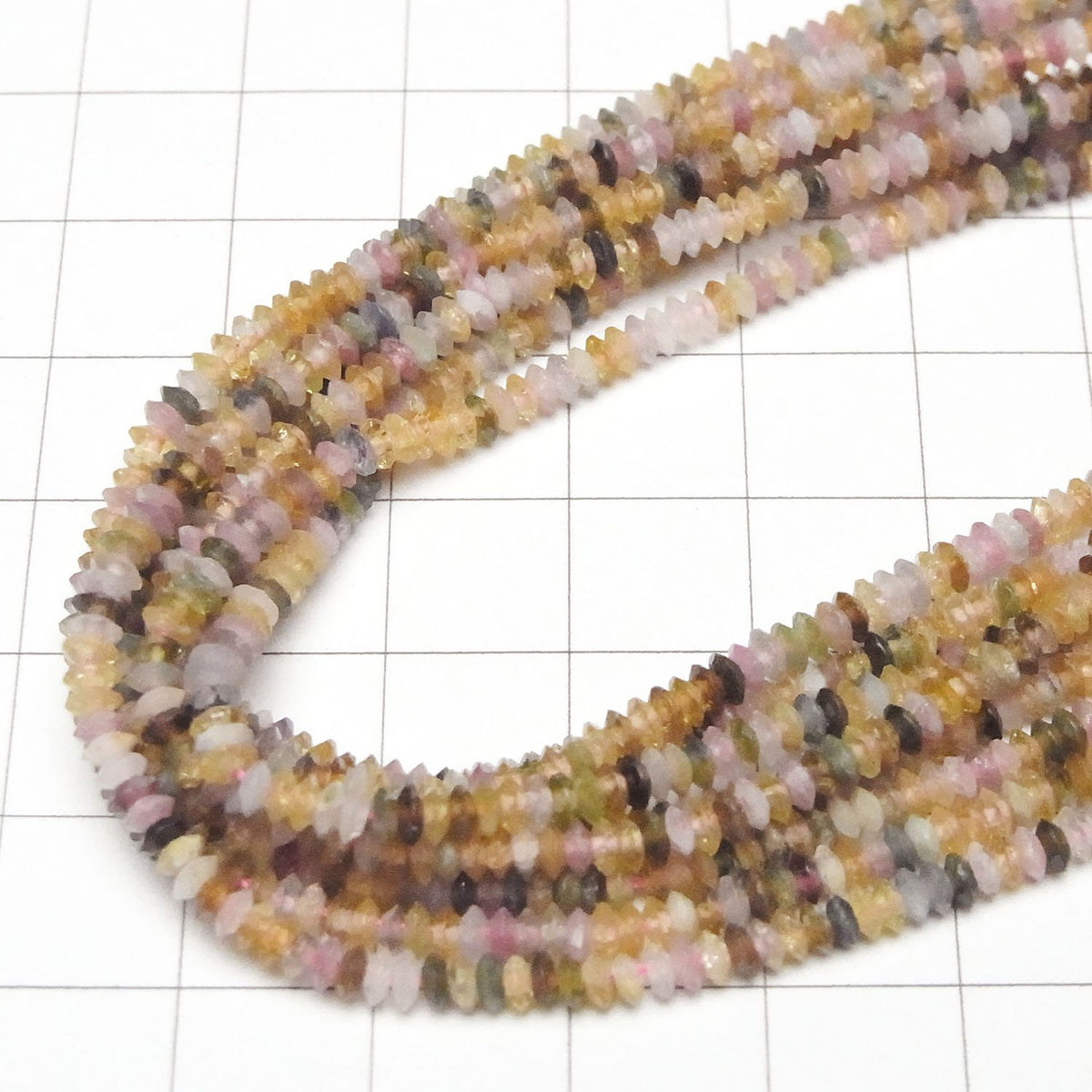 1Strang 12,99 $! Mehrfarbiger Mondstein AA++ Facettierte Knopf-Rondelle 3x3x1,2mm 1Strang Perlen (ca. 13 Zoll / 32 cm)