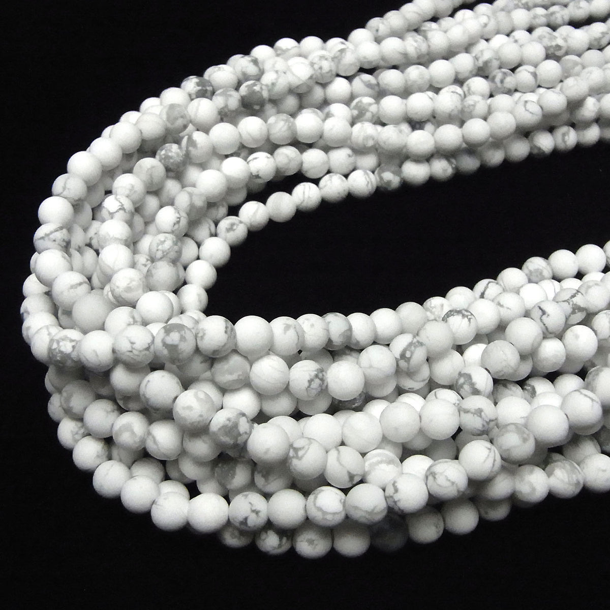 1Strang $4.79! Frost Howlite Magnesit rund 6mm 1Strang Perlen (ca. 15 Zoll / 35 cm)