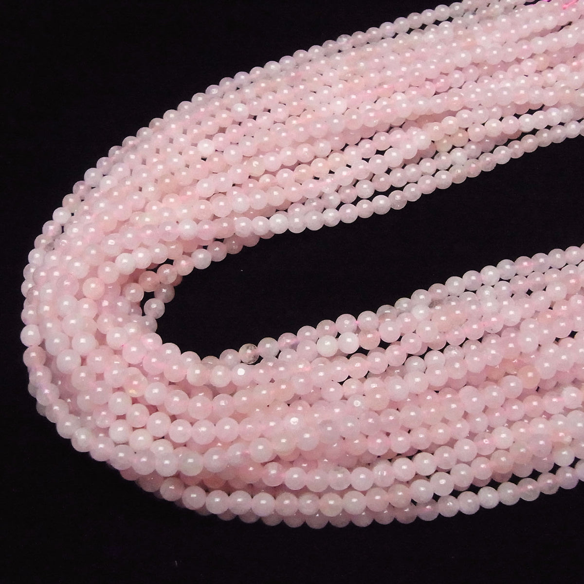 Morganite AA Ronde 4mm 1fil de perles (env. 15pouces/37cm)