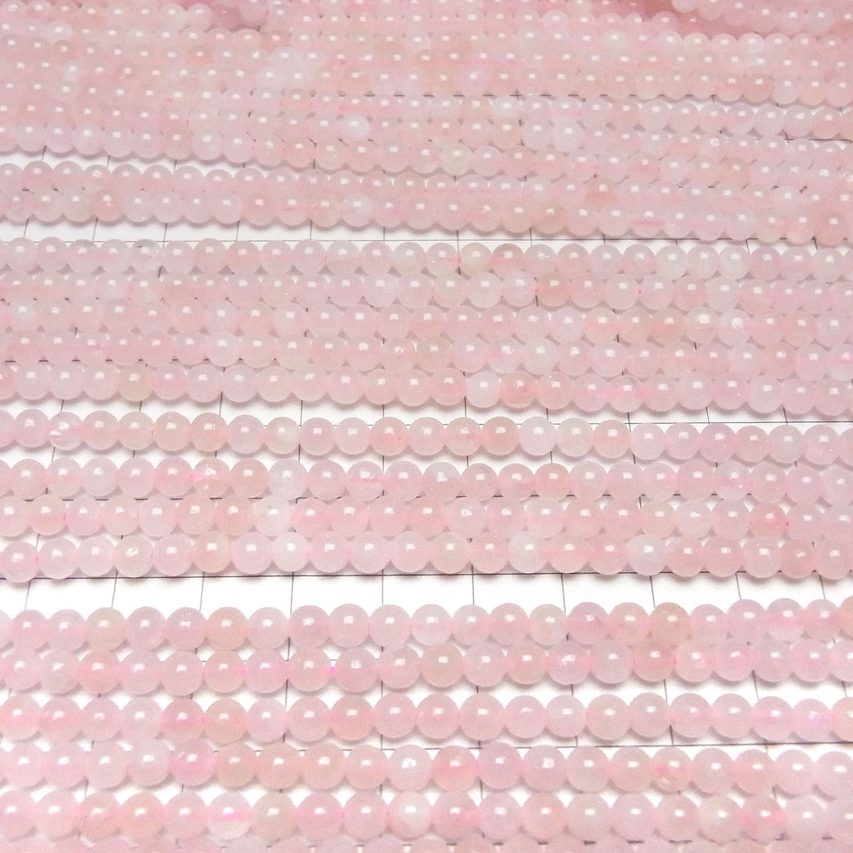 Morganite AA Ronde 4mm 1fil de perles (env. 15pouces/37cm)