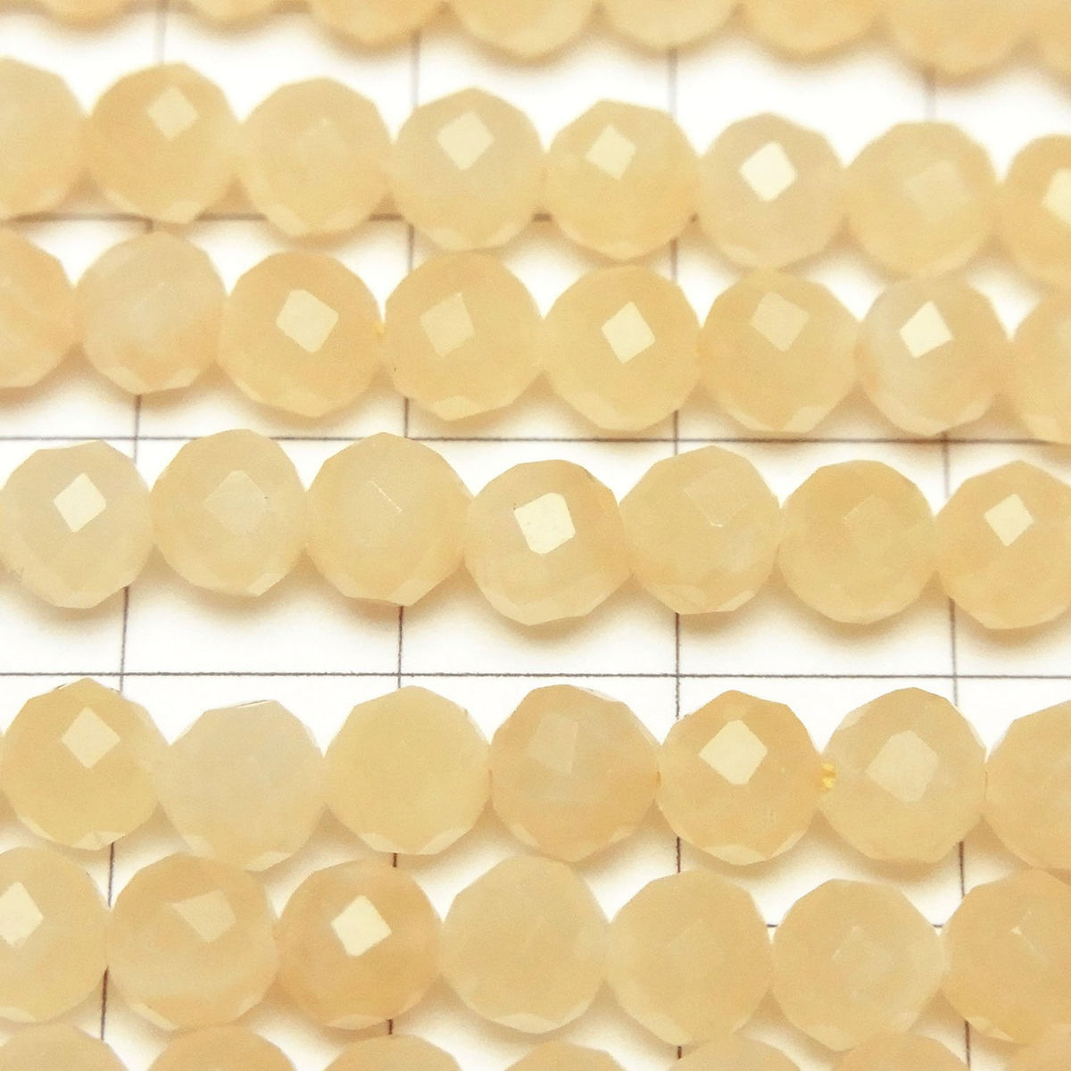 Haute qualité ! Perles de jade jaune à 64 facettes, rondes, 6 mm, 1 fil (environ 15 pouces/37 cm)
