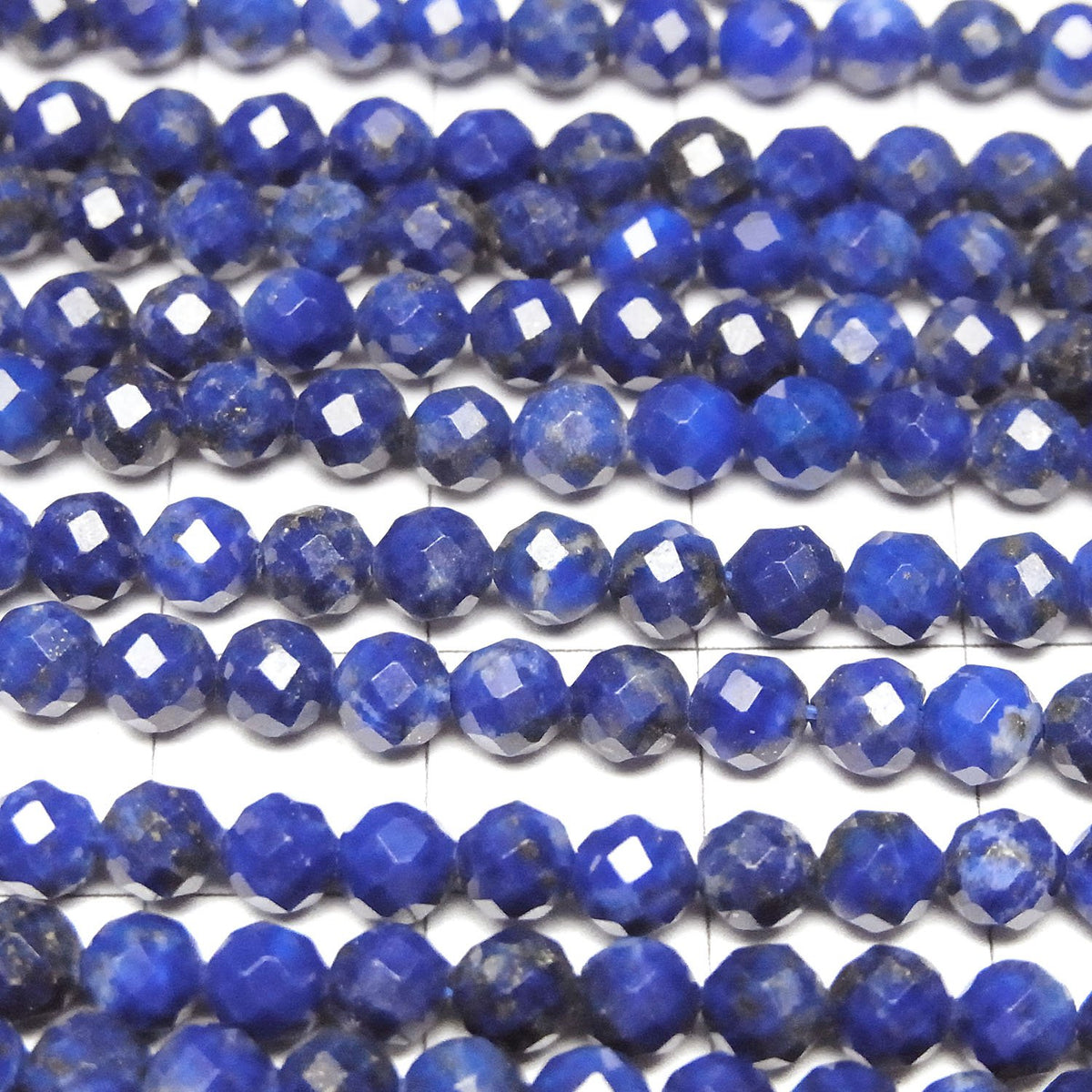 Haute qualité ! Perles rondes à facettes Lapis-Lazuli AA++ 4mm 1 brin (env. 15 pouces/37 cm)