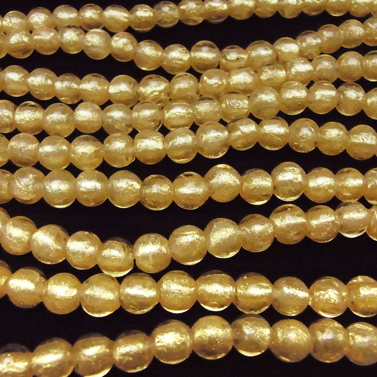 Perles en verre filé rondes 8mm [Poudre d'or x Transparent] 1 fil (env. 25cm)