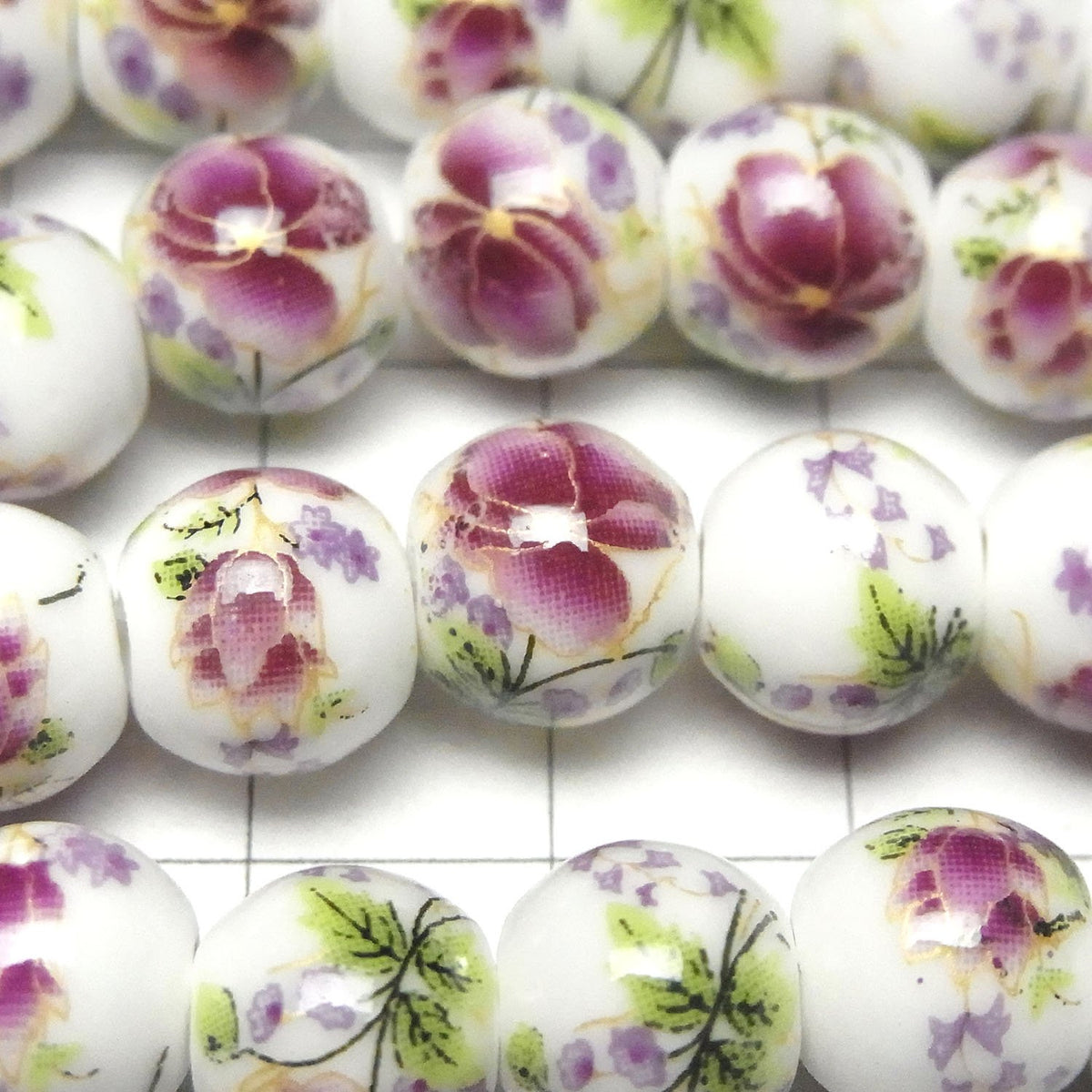 Perles en céramique rondes 10 mm [Motif floral/Violet] 1 fil de perles (environ 30 cm)