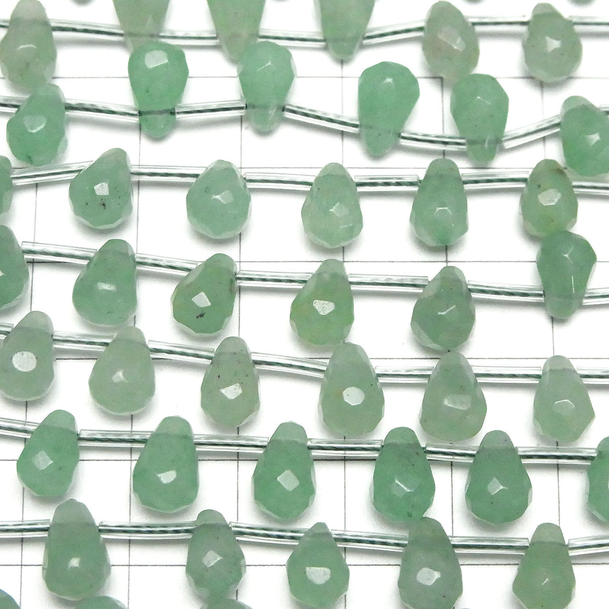 Aventurine Verte Goutte Facettée 9x6x6mm demi ou 1 fil perles (env. 16inch/40cm)