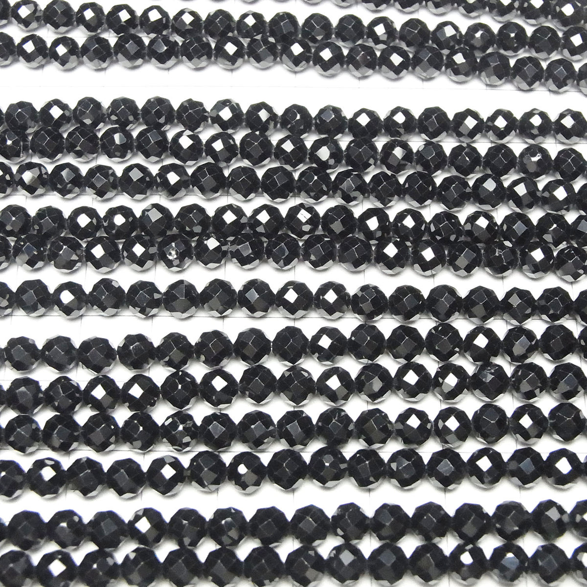 Haute Qualité Spinelle Noire AAA Facettée Ronde 5mm 1 fil de perles (env. 15 pouces / 37 cm)