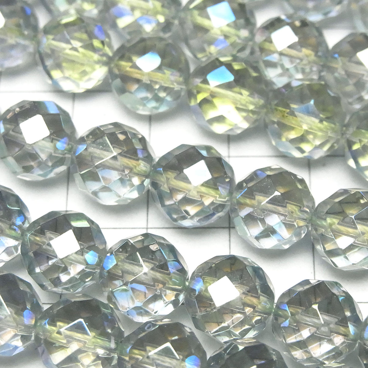 Green Flash Quartz Cristal 64 facettes rondes 10 mm demi ou 1 fil de perles (environ 15 pouces/37 cm)