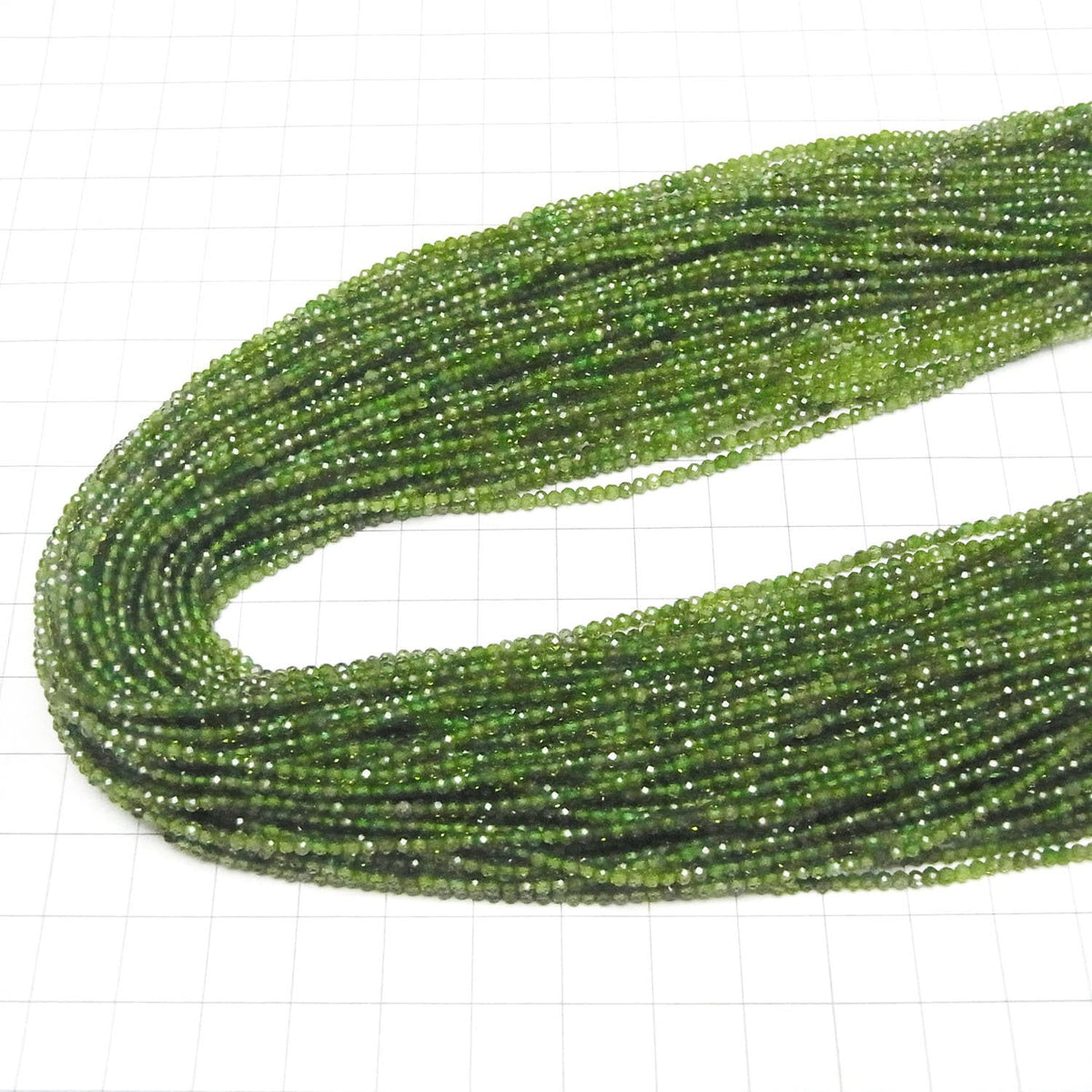 Hochwertig! Chromdiopsid AAA- Facettierte Rund 2mm 1 Strang Perlen (ca. 15 Zoll / 36 cm)