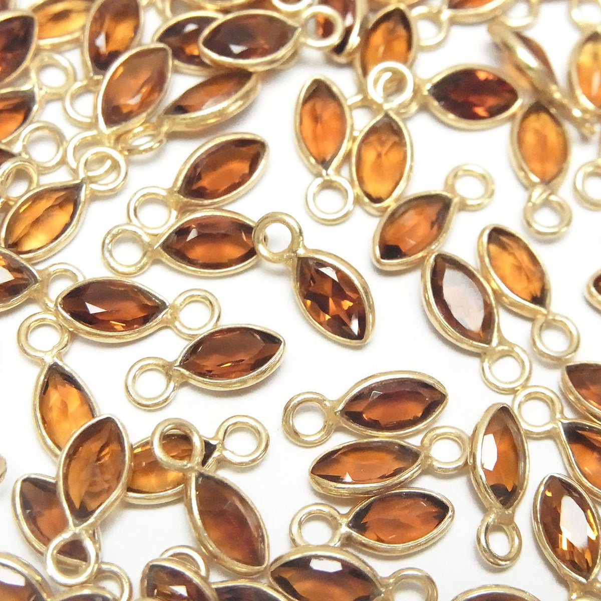 Citrine de Madère de haute qualité AAA - Sertissage clos Marquise facettée 7x4mm 18KGP 3pces