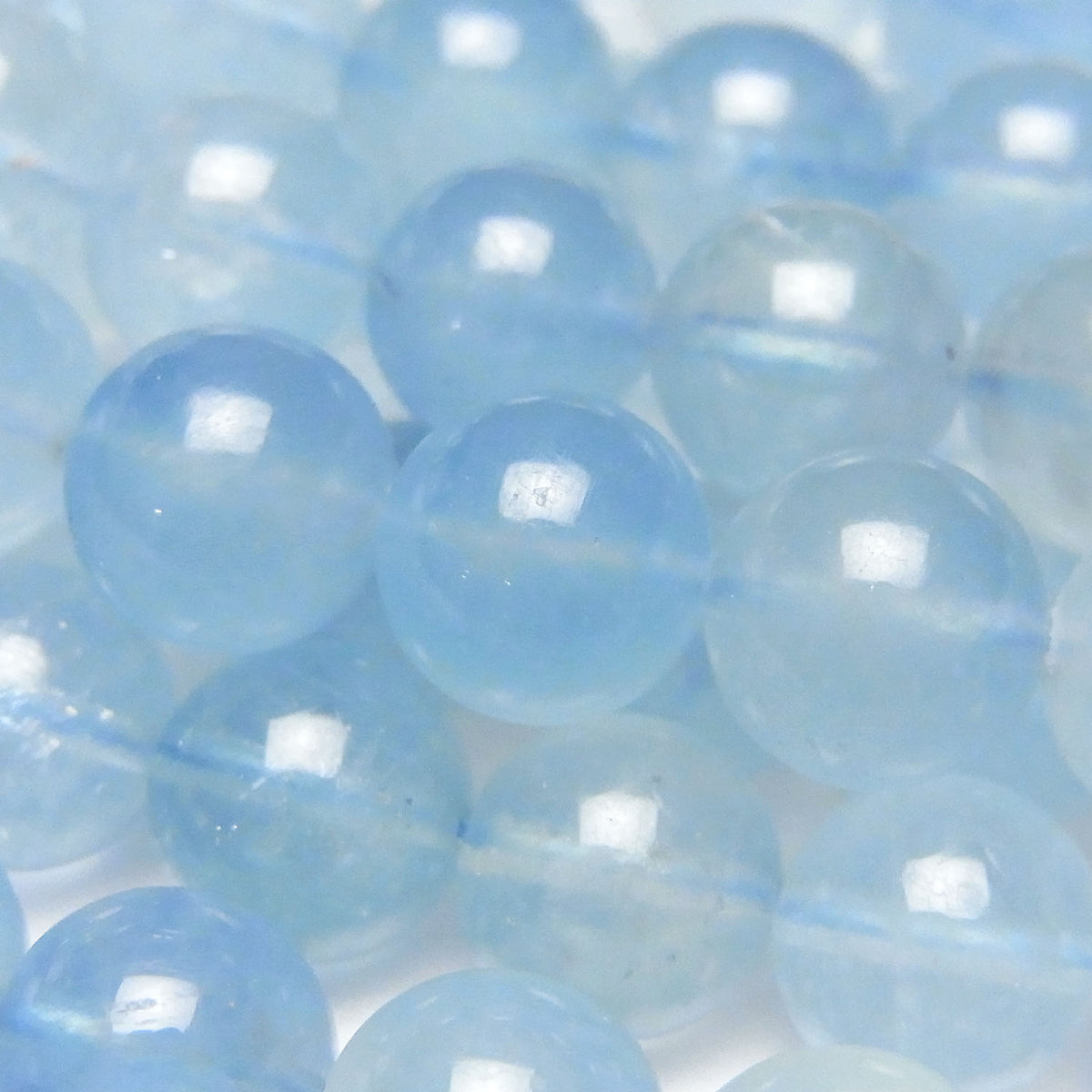 Aquamarine AAA- Round 10mm Half or 1strand beads (approx. 15 inches/38 cm)