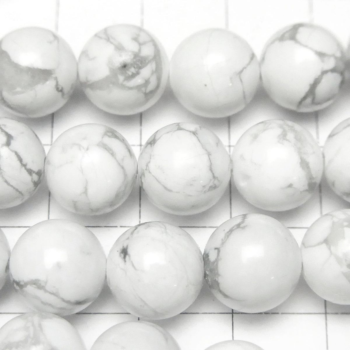 Howlite Magnesite Round 10mm 1strand beads (aprx.15inch/36cm)