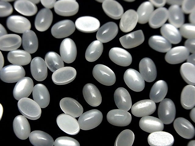 [Video]White Moonstone AAA Oval Cabochon 6x4mm 10pcs