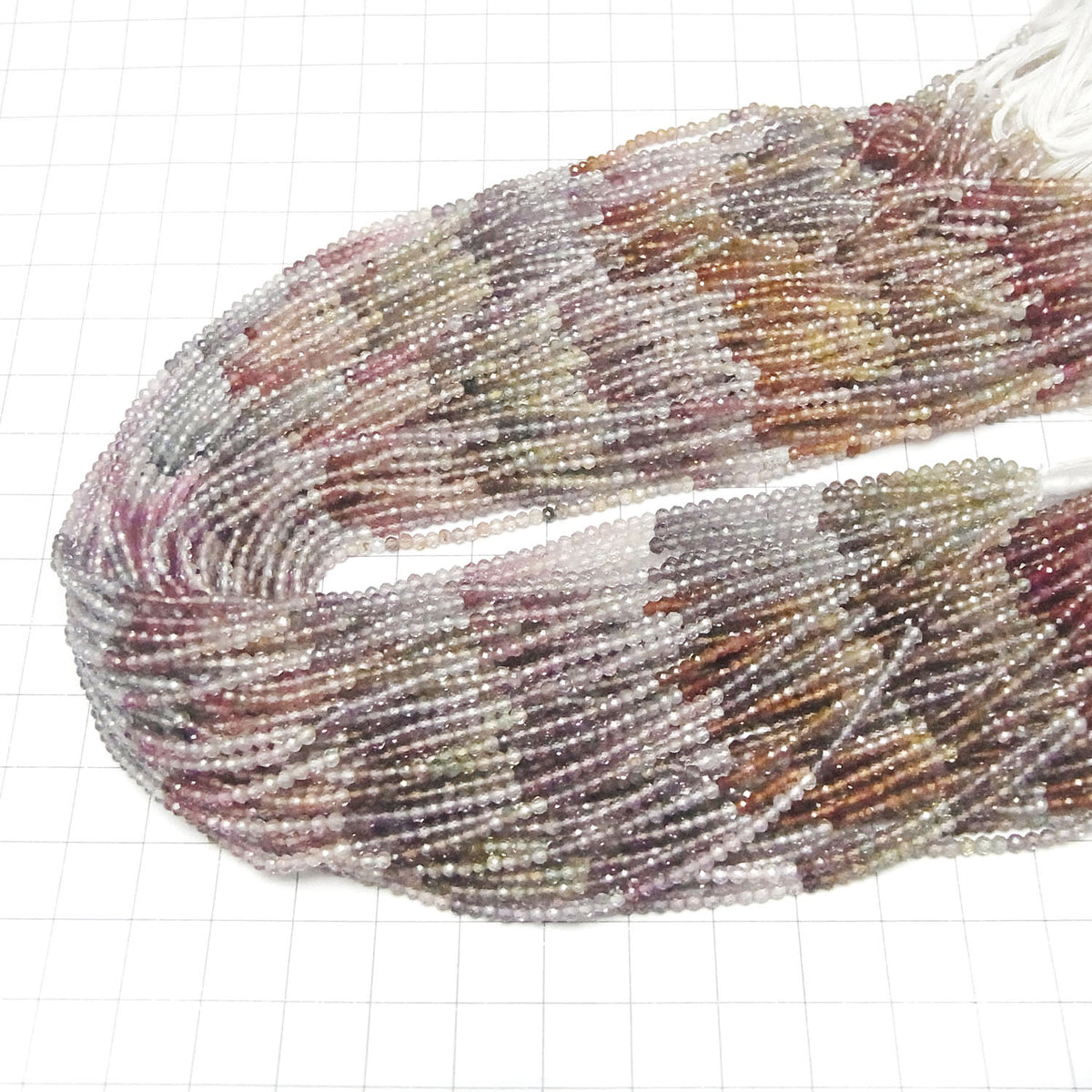 Hochwertig! Mehrfarbiger Spinell AAA- facettiert rund 2,5mm halbe oder 1 Strang Perlen (ca. 11 Zoll/28 cm)