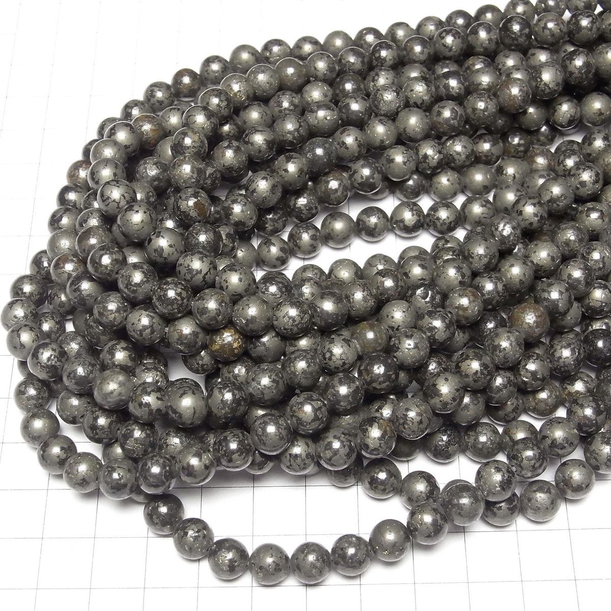 矩陣黃鐵礦圓珠 8mm 1串 (約 15 英寸/37 公分)