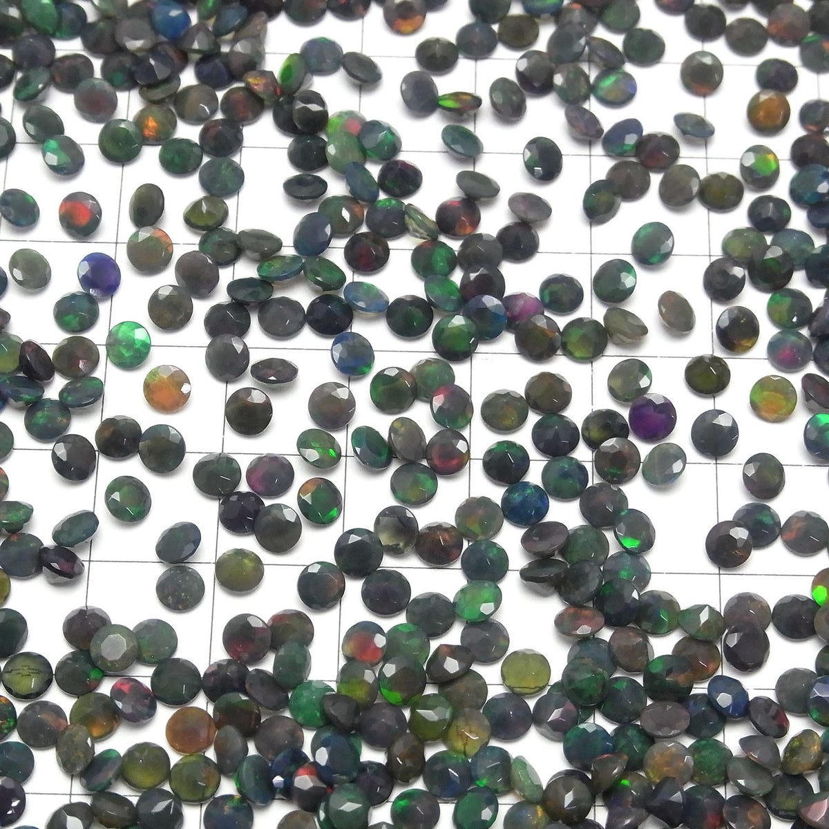 Opale noire de haute qualité AAA, non percée, ronde, facettée, 4x4mm, 10 pièces, 15,99 $ !