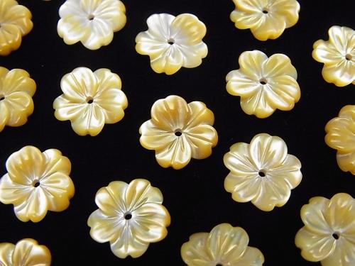High quality Yellow Shell AAA Flower 10 mm Central hole 4 pcs $3.79!